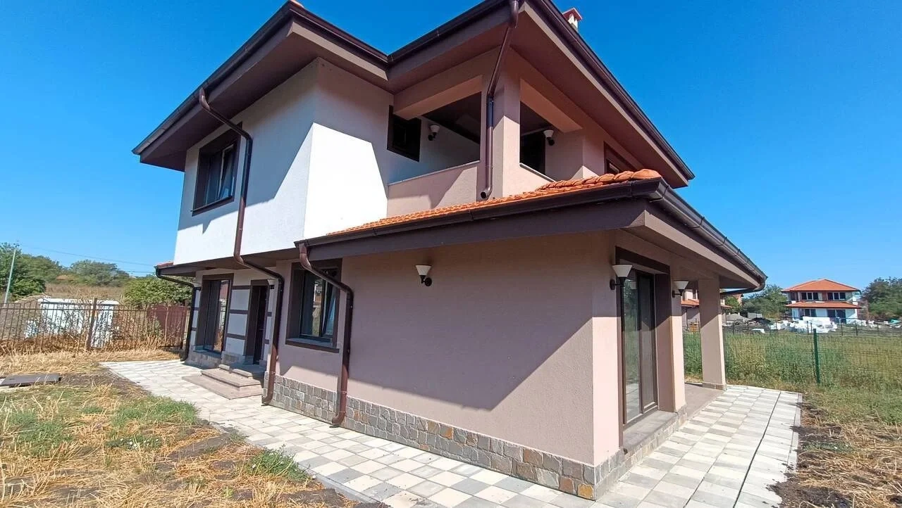 2 - vendita casa polski izvor burgas bulgaria