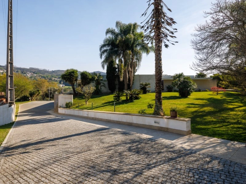 2 - house for sale in oliveira de azeméis north region portugal