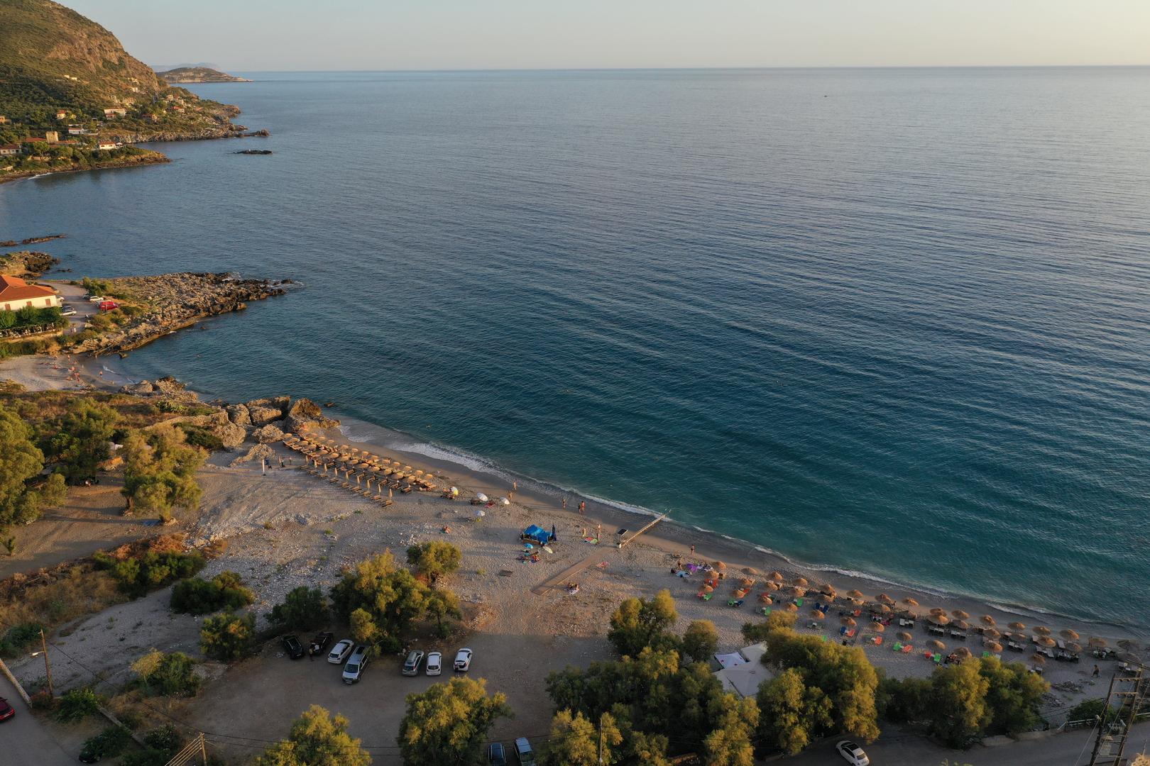 2 - vente terrain pieds dans l'eau stoúpa péloponnèse grèce