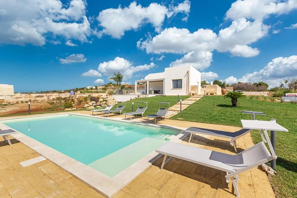 2 - verkauf haus meerblick salve apulien italien