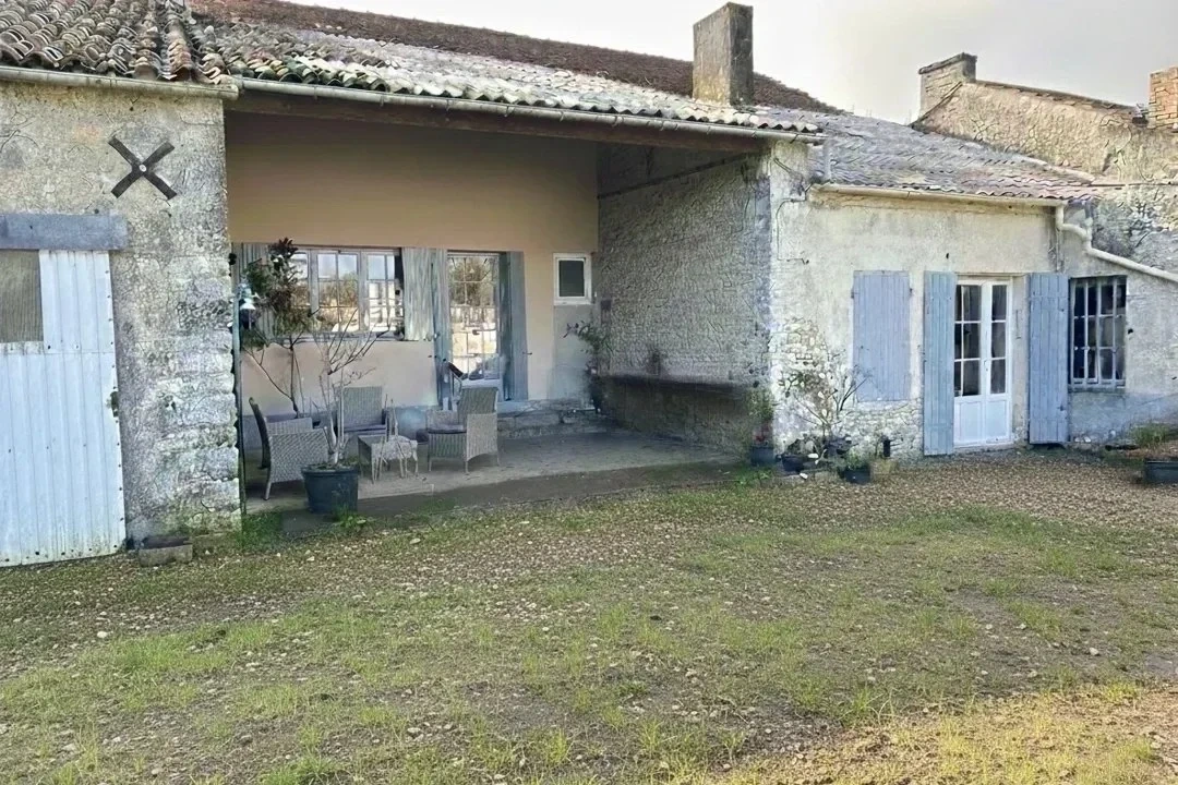 2 - vente maison saint-crépin charente-maritime france
