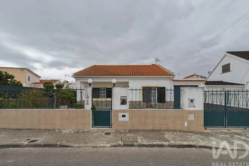 1 - verkauf villa fernão ferro lissabon region portugal