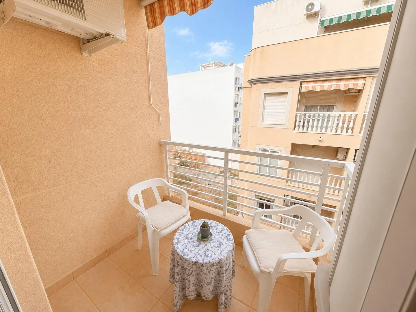 2 - venta apartamento torrevieja - costa blanca comunidad valenciana españa