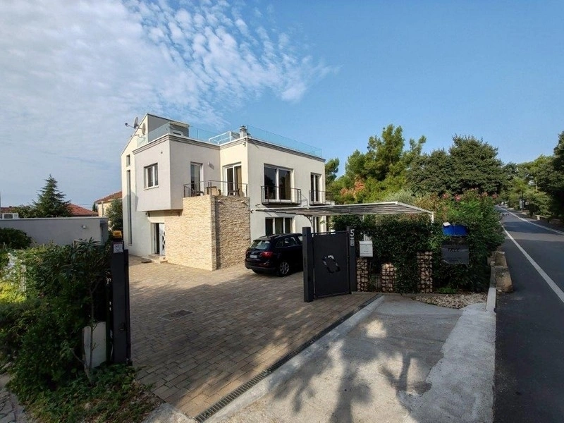 2 - venta casa vista al mar zadar zadar croacia