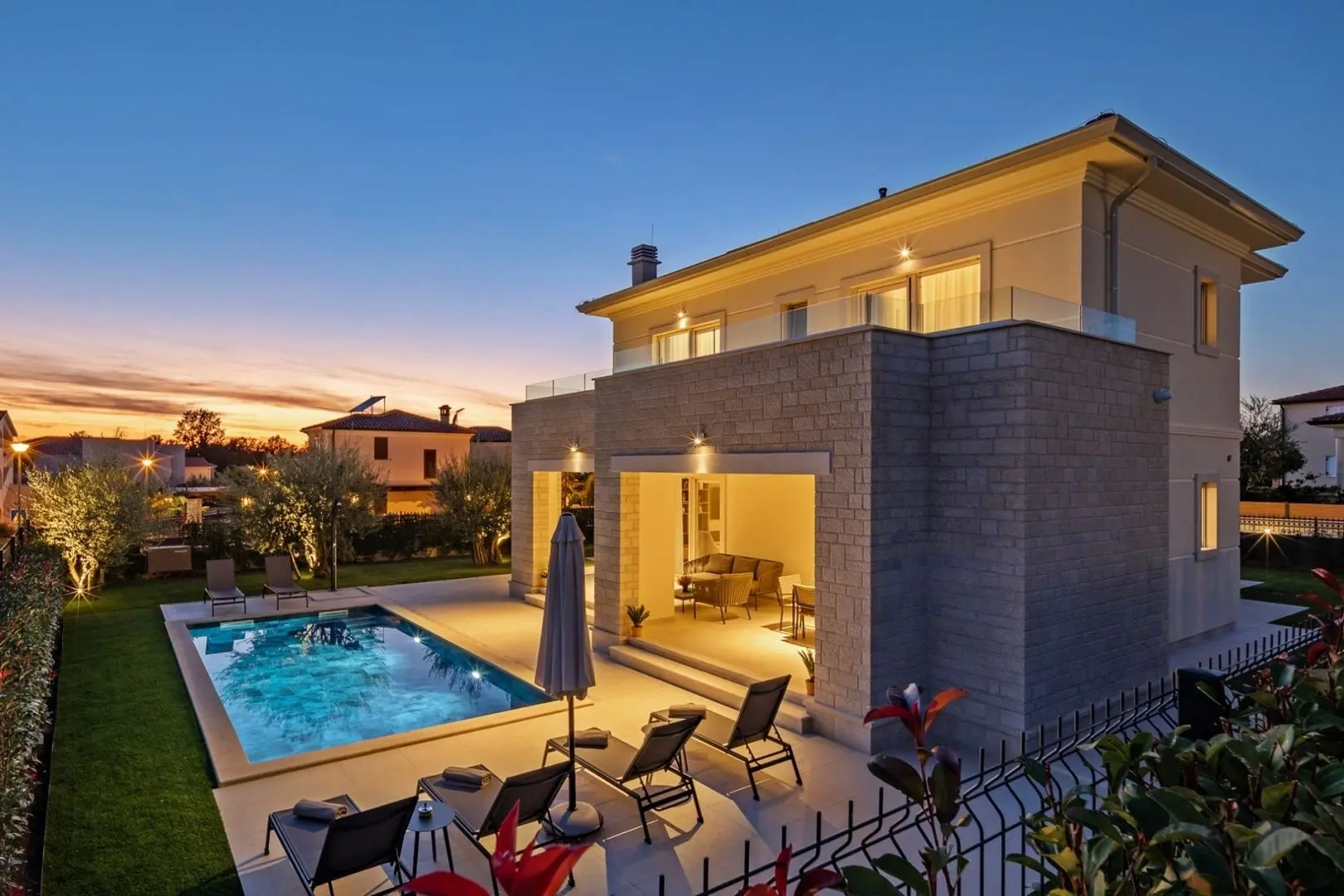 2 - vendita villa spiaggia a piedi poreč istria croazia