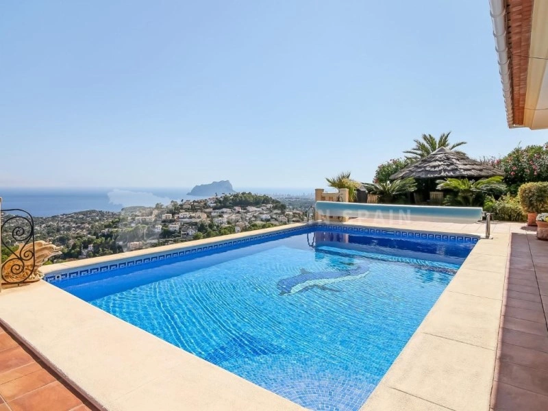 Casa con piscina
