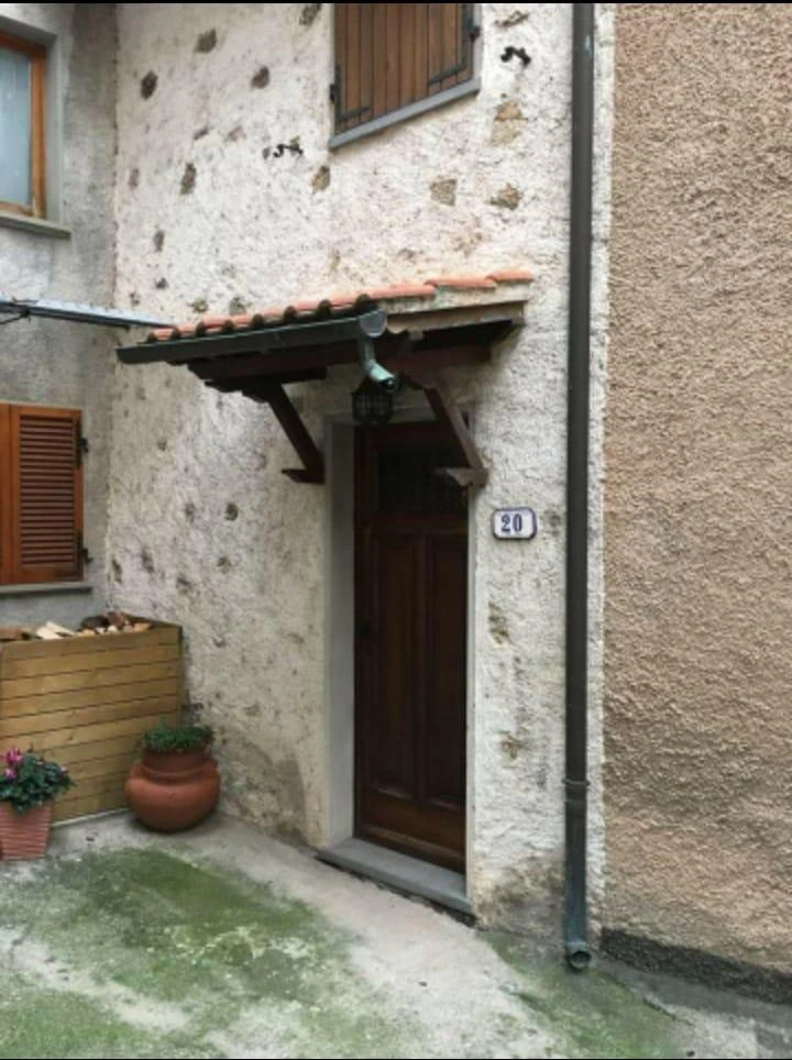 2 - venta casa seravezza toscana italia