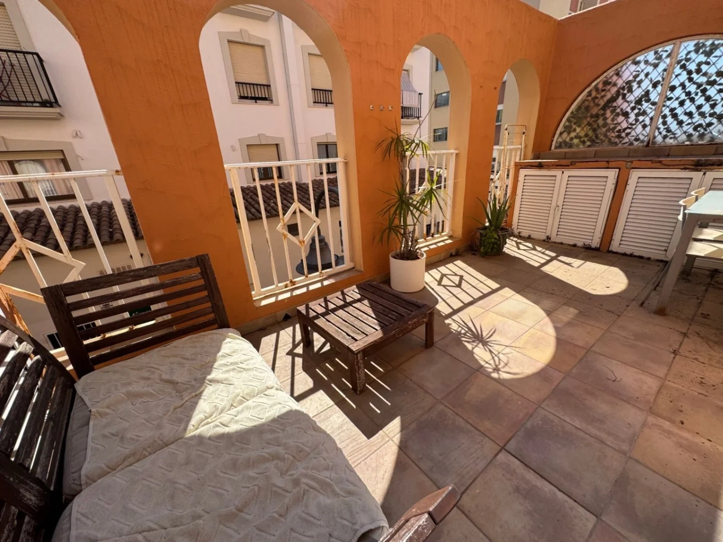 2 - venda apartamento a praia ao pé moraira - costa blanca comunidade valenciana espanha