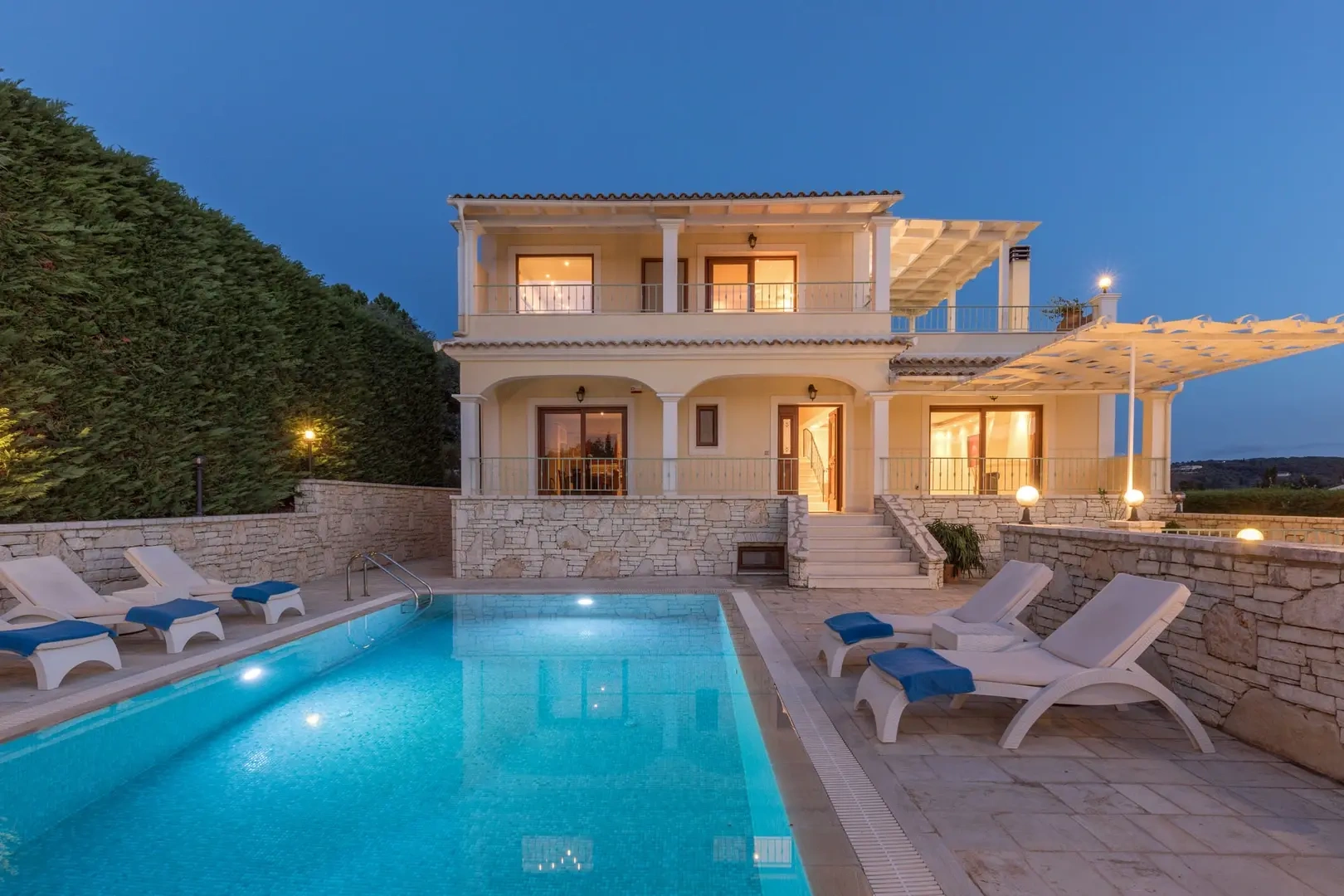 1 - venda casa vista de mar kassiópi ilhas jónicas grécia