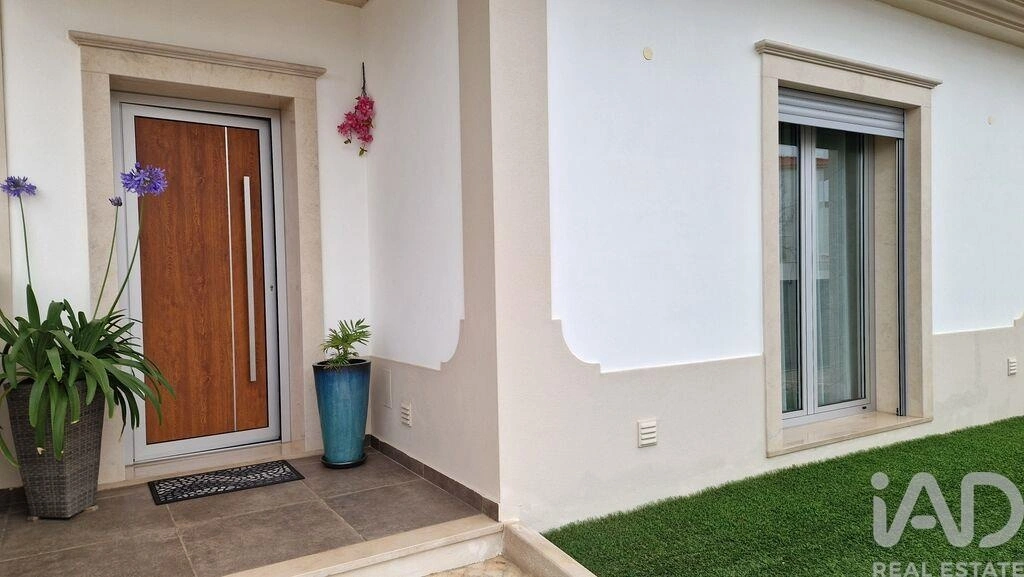 2 - villa for sale in cela centro region portugal