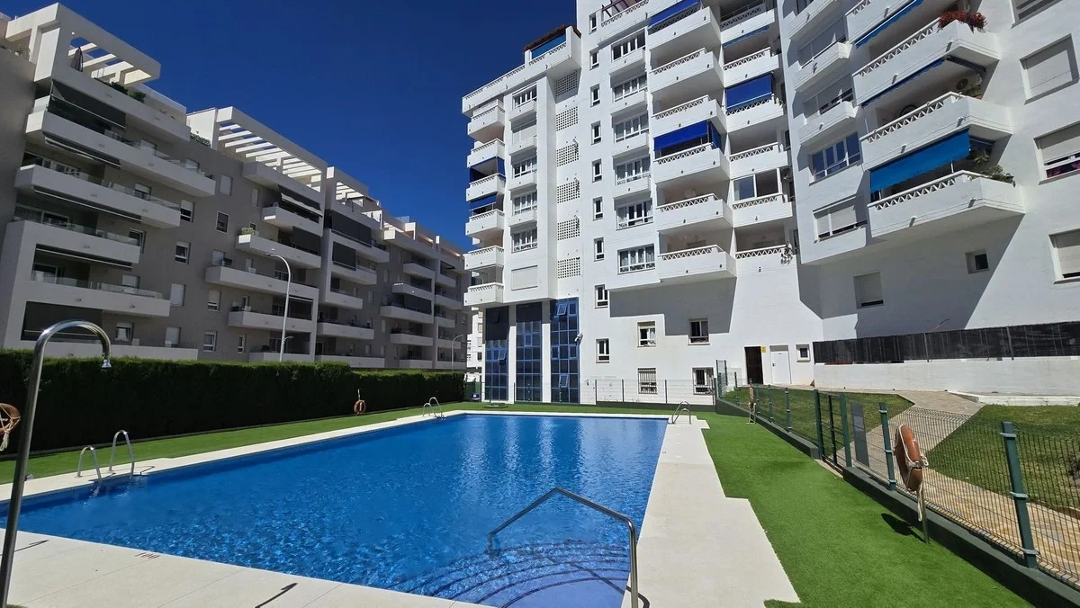 2 - venda apartamento nueva andalucia andaluzia espanha