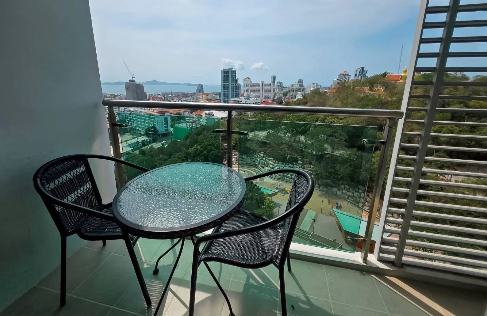 2 - verkauf wohnung meerblick pattaya chonburi thailand