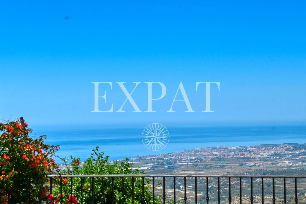 2 - venta casa vista al mar arenas de velez andalucía españa