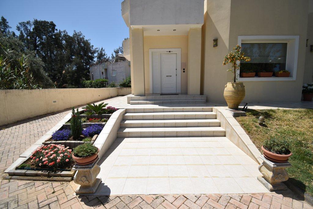 1 - vente maison isthmía péloponnèse grèce