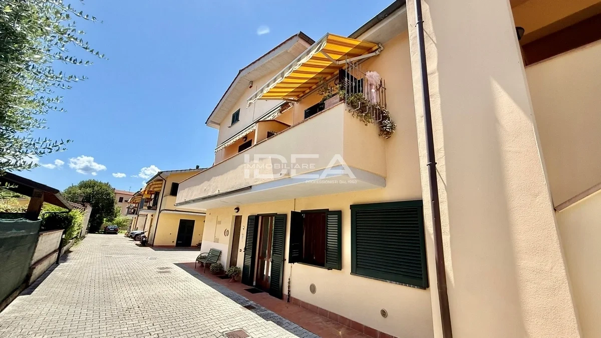 2 - venda apartamento lucca toscana itália