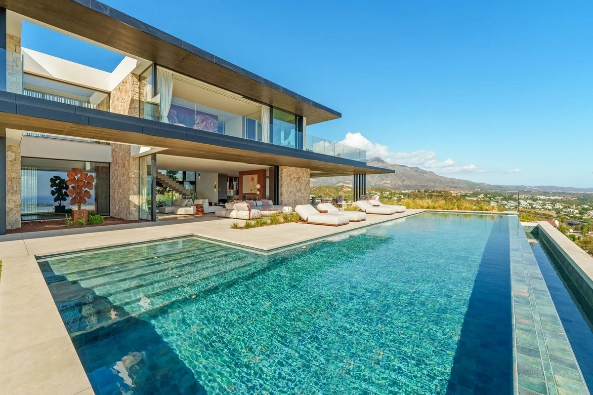 2 - sea view house for sale in benahavis - costa del sol andalusia spain