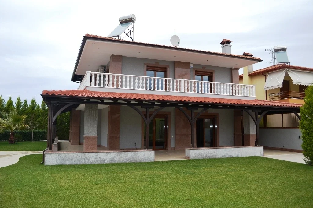 2 - vendita villa spiaggia a piedi kallithéa macedonia centrale grecia