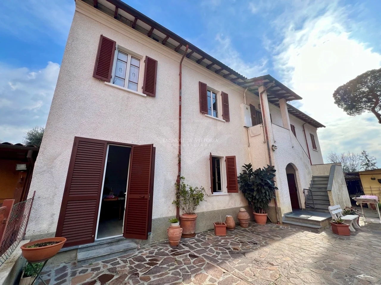 1 - venta casa pietrasanta toscana italia