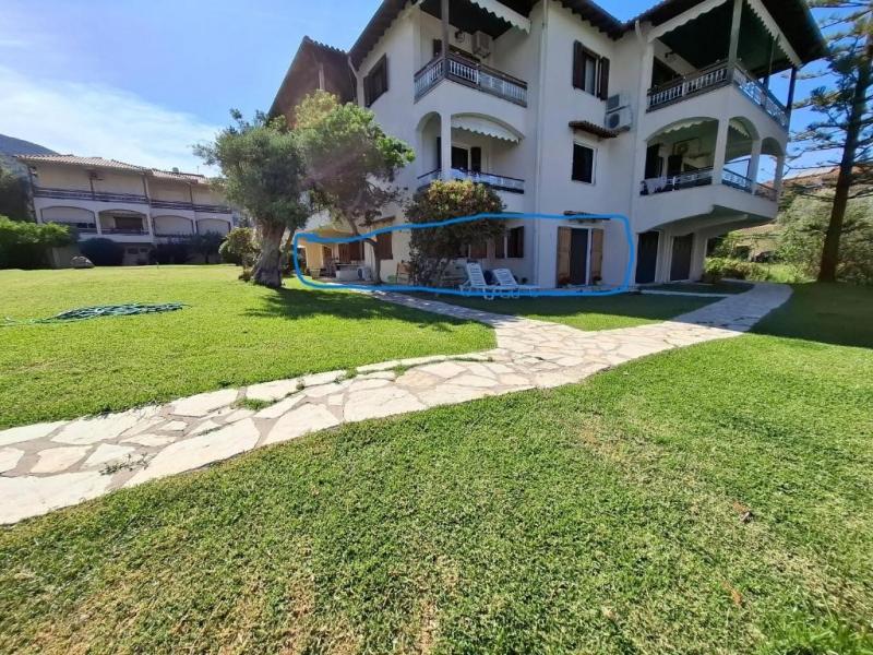 Apartamento frente ao mar com 2 quartos