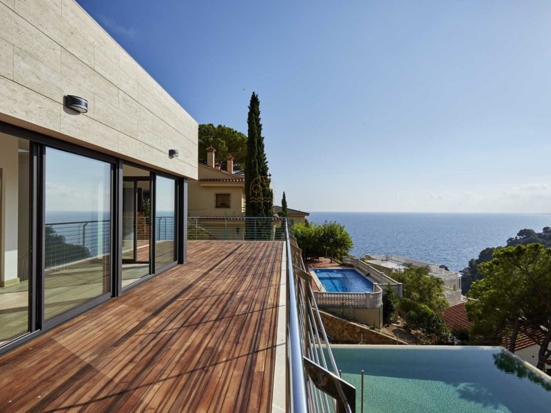 2 - sea view house for sale in canyelles catalonia spain