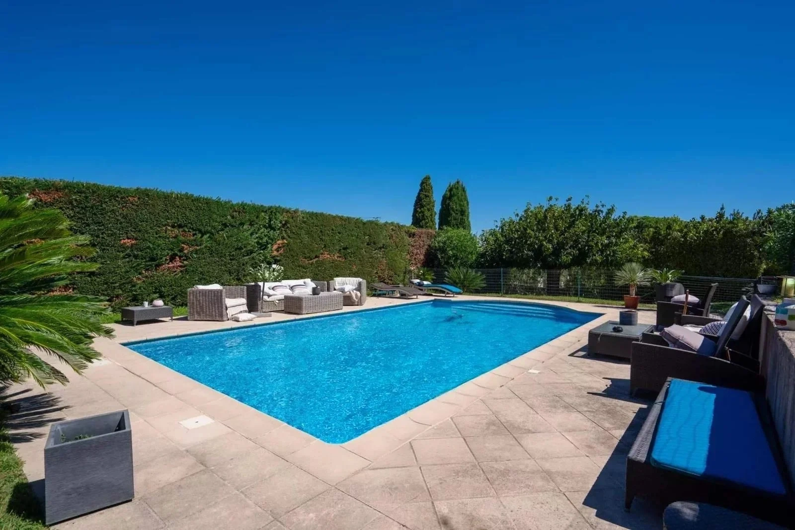 2 - verkauf haus meerblick gassin var frankreich