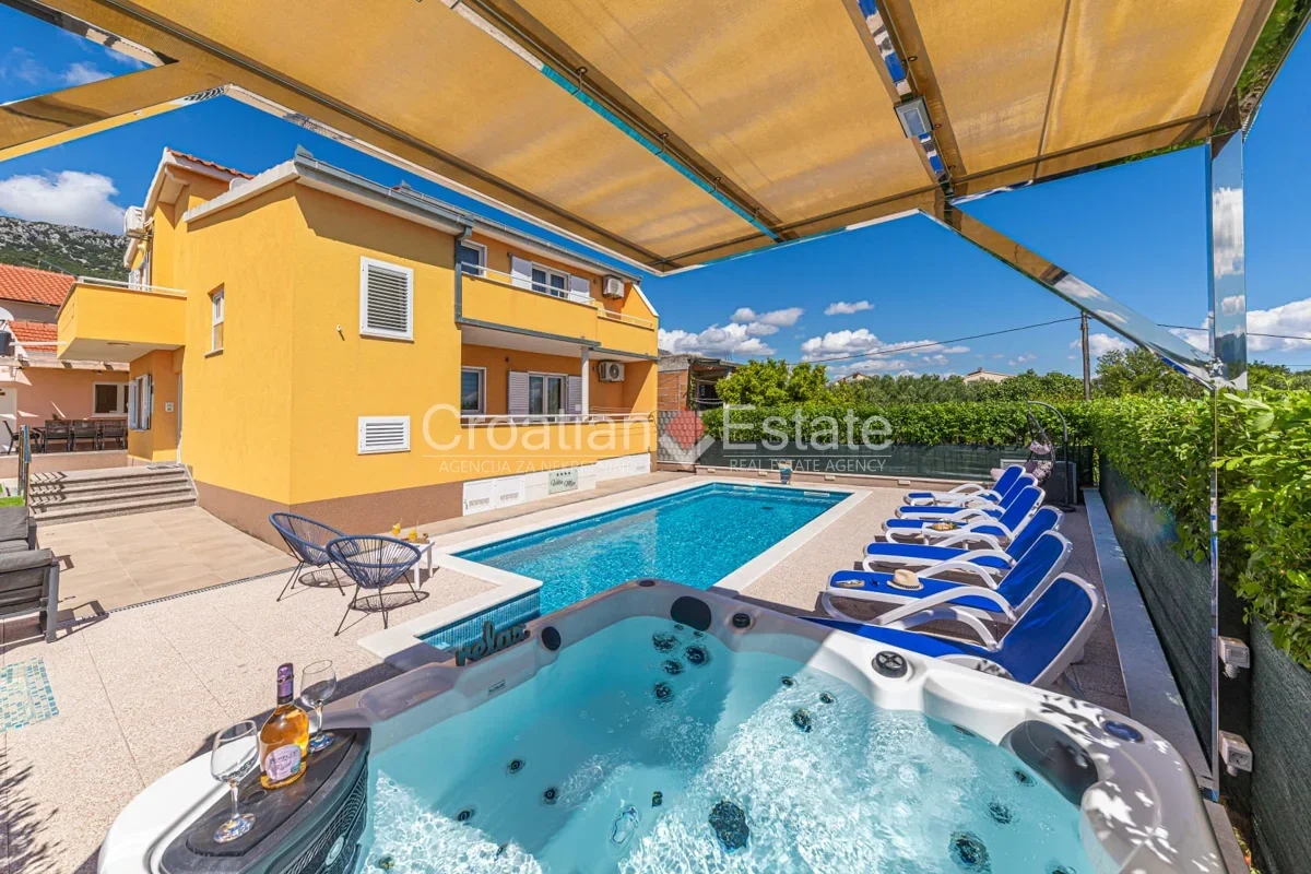1 - venda casa vista de mar kaštela split-dalmácia croácia