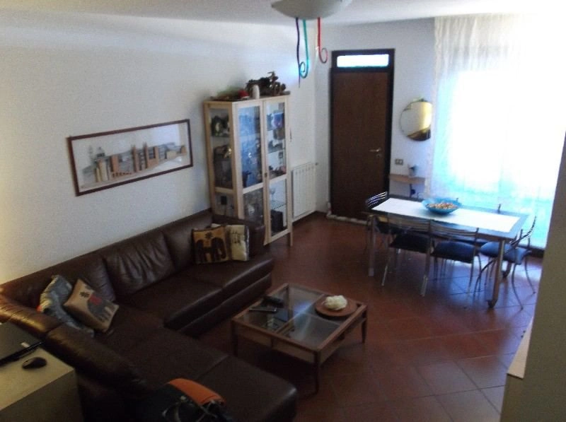 2 - house for sale in viareggio tuscany italy
