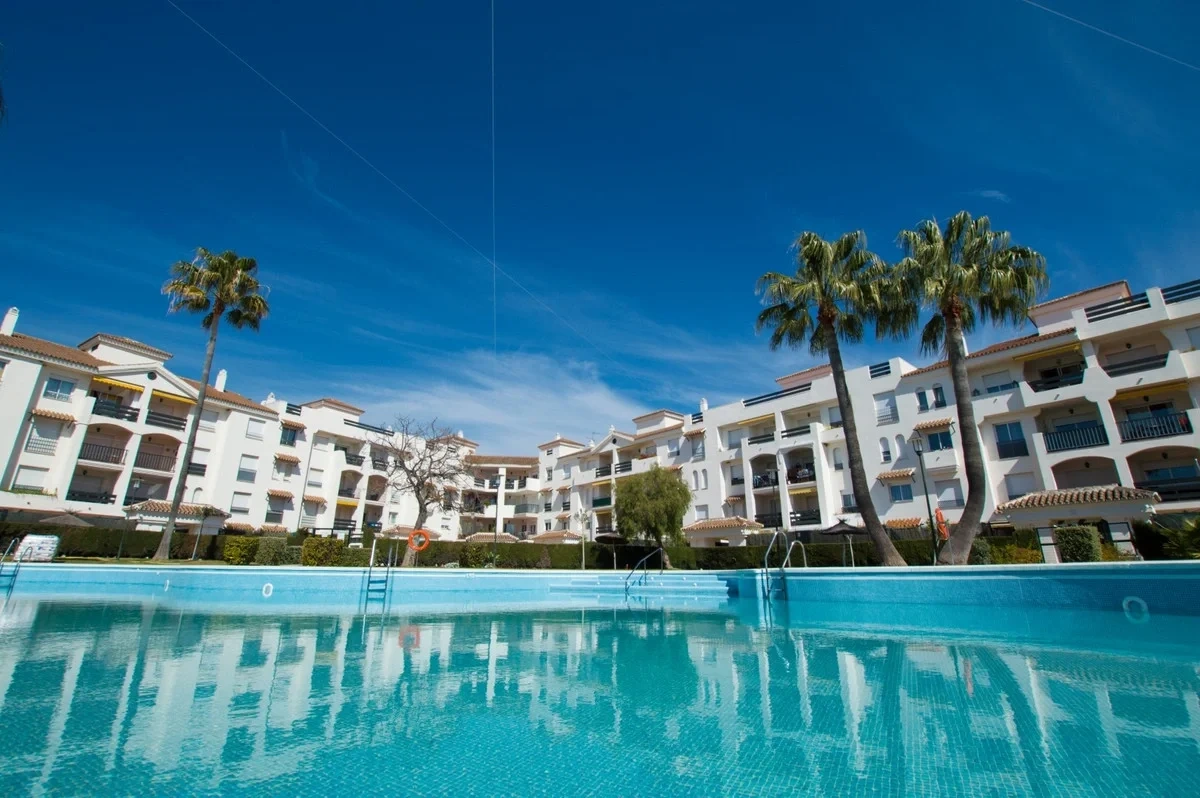 1 - vente appartement pieds dans l'eau san pedro de alcántara andalousie espagne