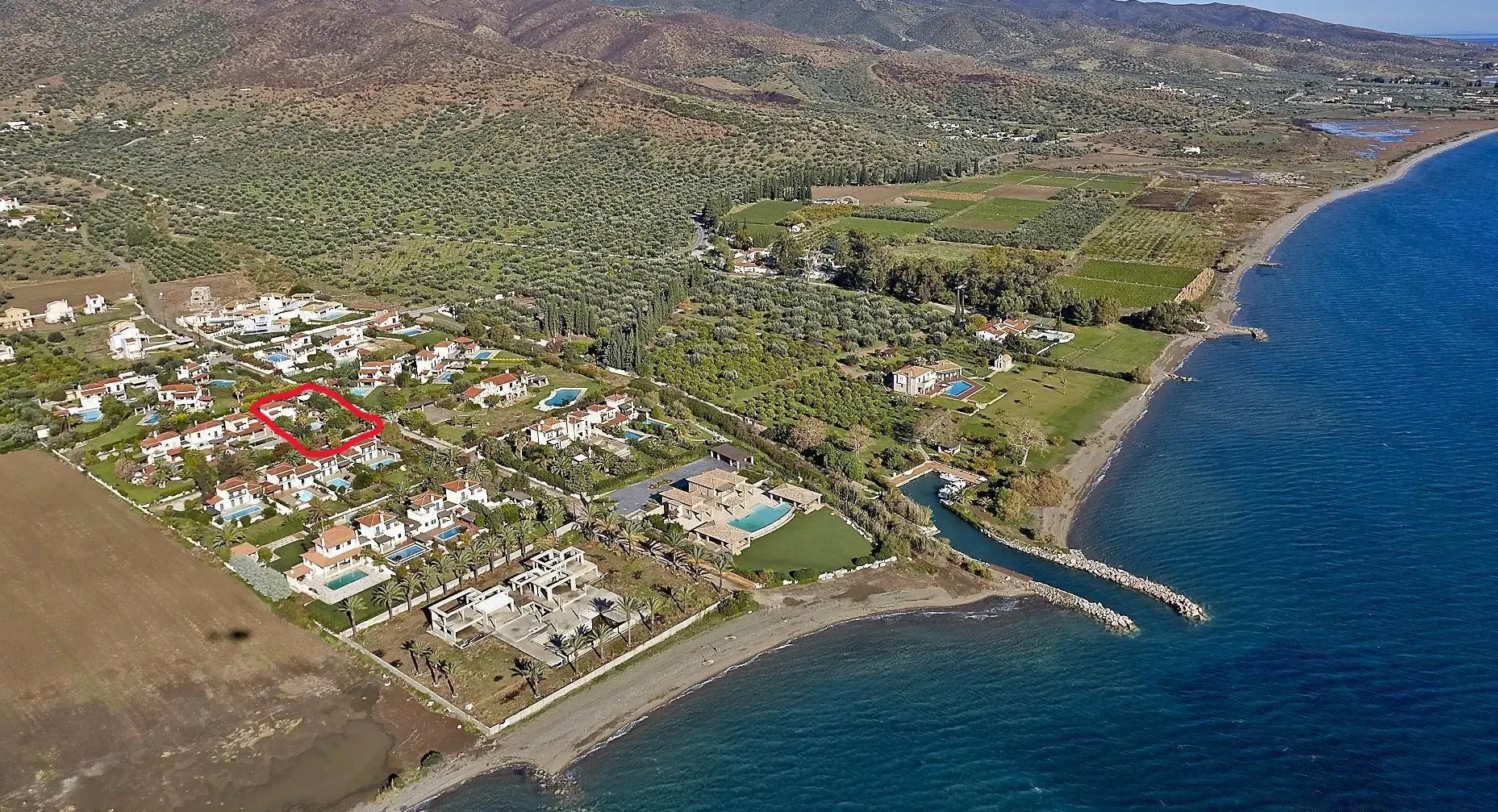 2 - vente maison akti idras péloponnèse grèce