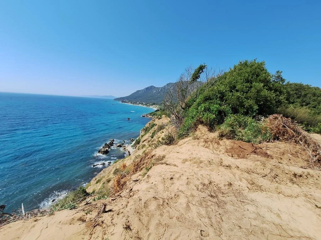 1 - venda terreno frente ao mar mesongí ilhas jónicas grécia