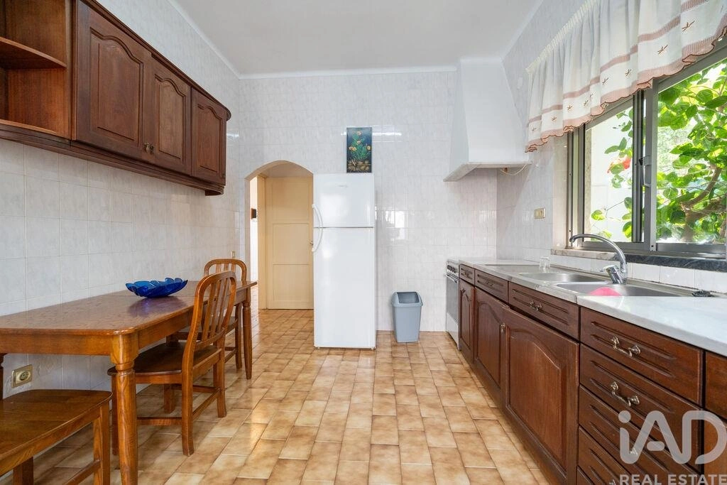 2 - villa for sale in setúbal lisbon region portugal