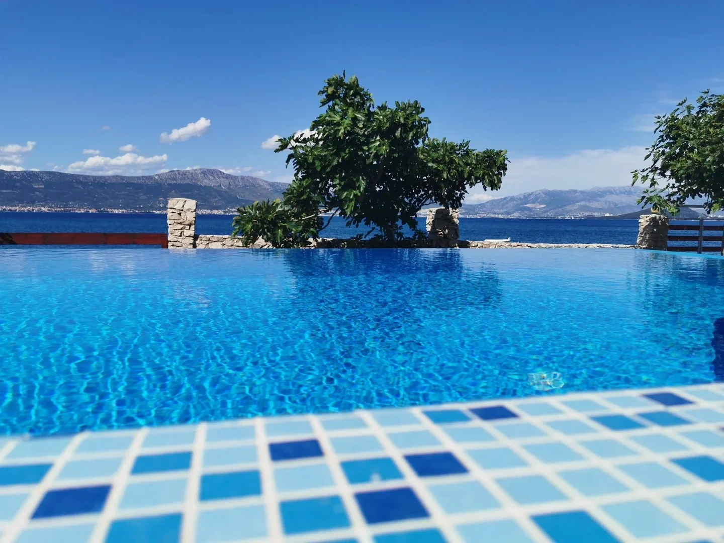 2 - verkauf haus direkt am wasser ciovo split-dalmatien kroatien