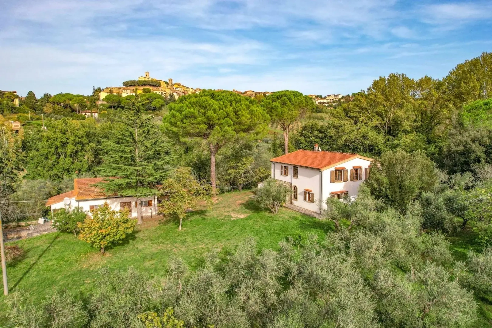 2 - продажа дом montescudaio тоскана италия