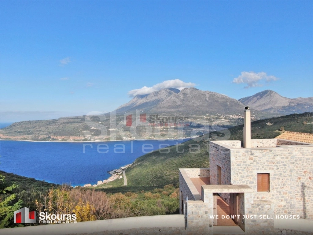 1 - vendita casa vista mare limeni peloponneso grecia