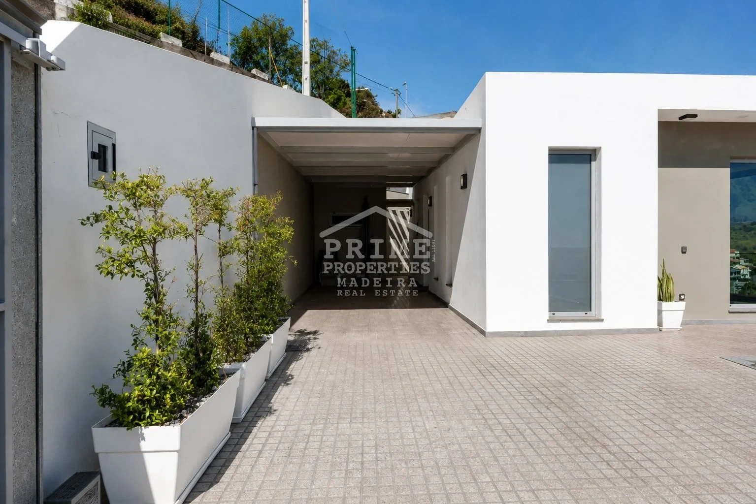 2 - house for sale in calheta madeira portugal