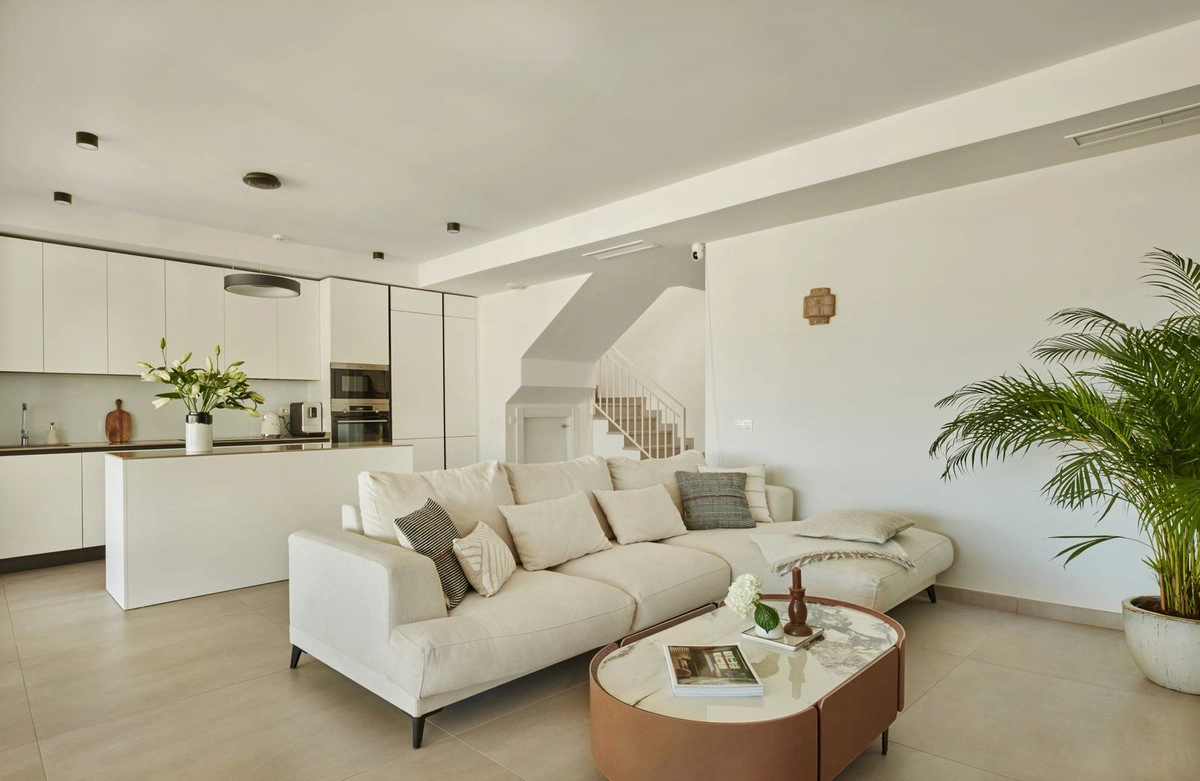 2 - venta apartamento vista al mar el higueron andalucía españa