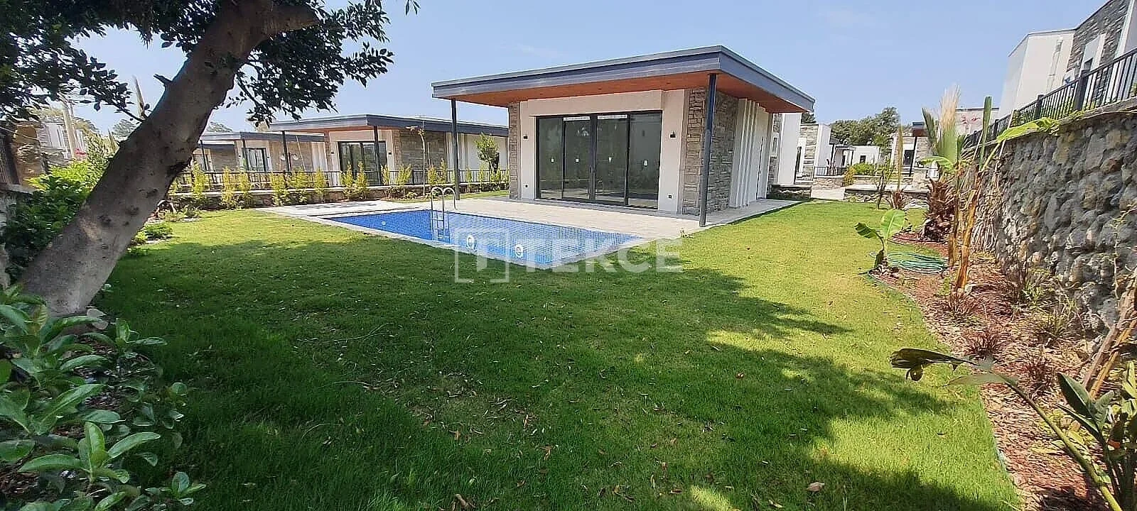 2 - vente maison plage à pied bodrum muğla turquie
