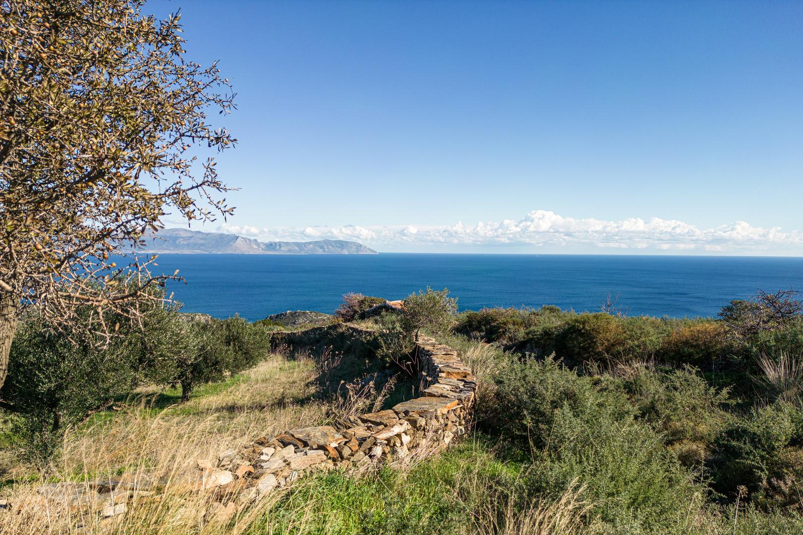 2 - verkoop terrein uitzicht op zee kythira attica griekenland