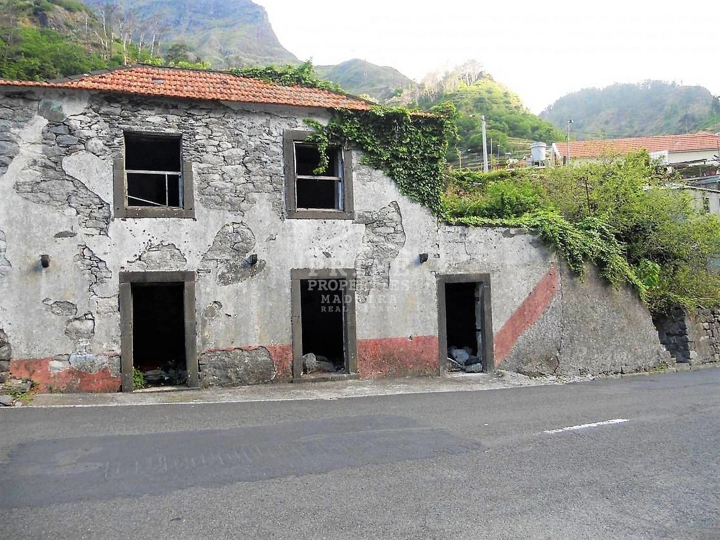 1 - house for sale in ribeira brava madeira portugal