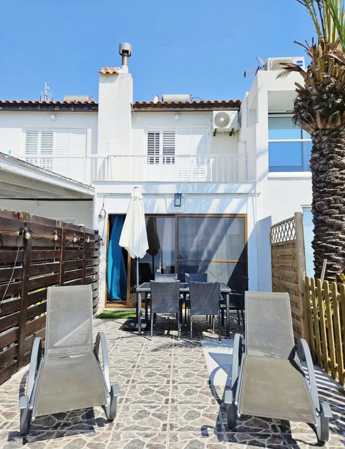 2 - venta casa frente al mar larnaca lárnaca chipre