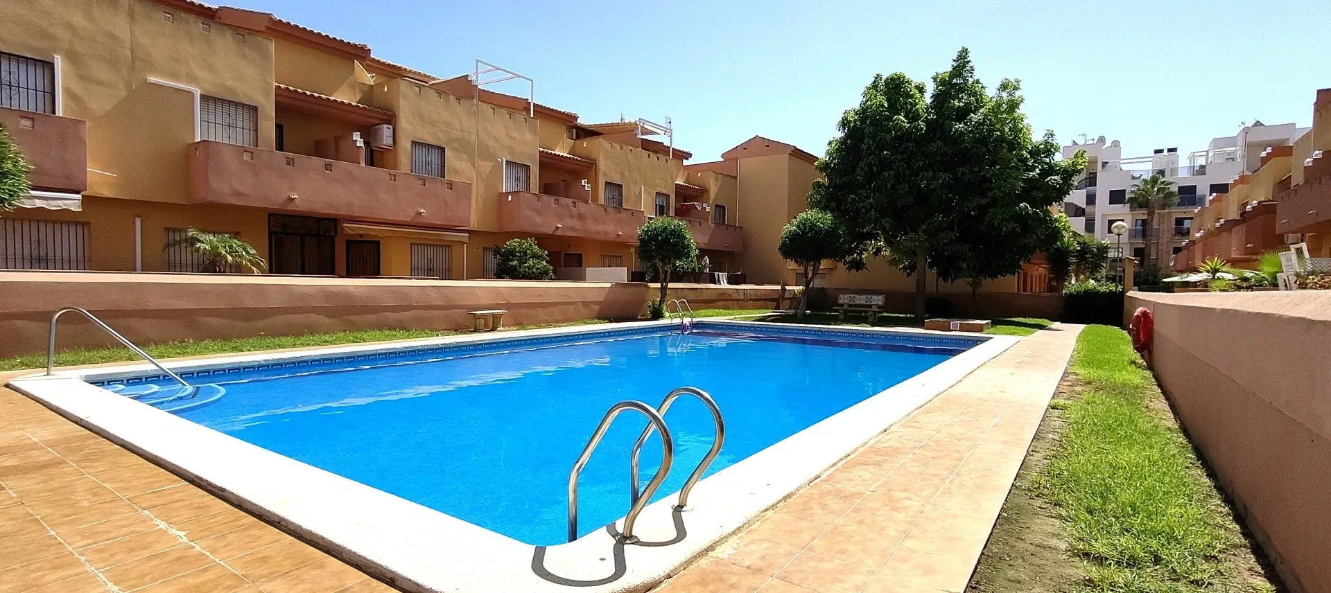 2 - verkoop huis strand to voet orihuela-costa valencian community spanje
