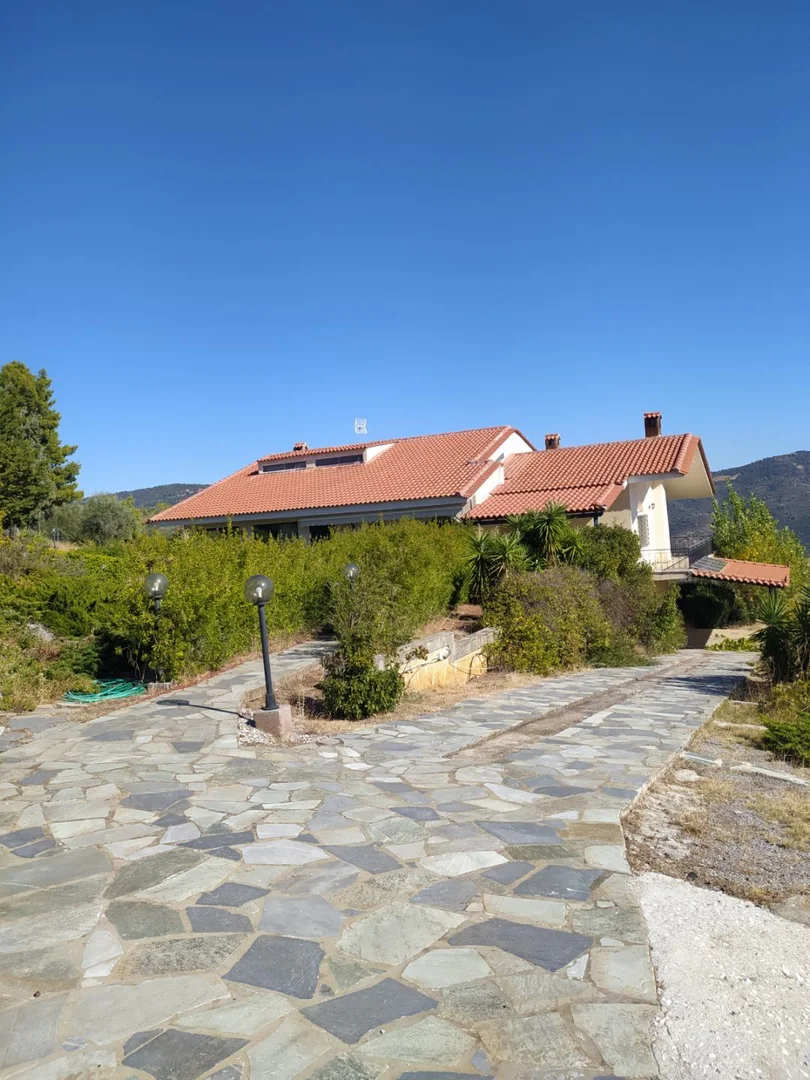 2 - vente maison erétria grèce centrale grèce