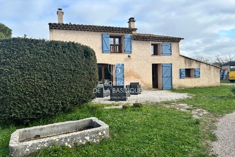2 - vente maison saint-maximin-la-sainte-baume var france