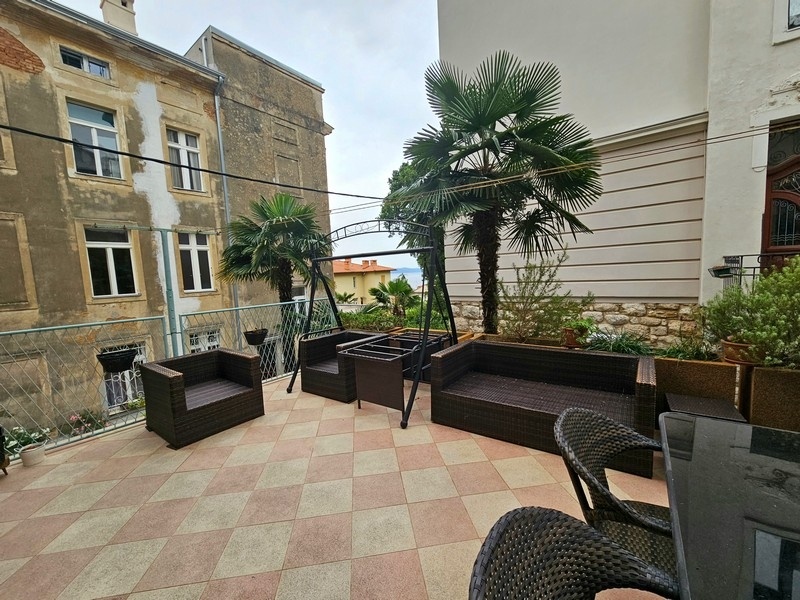 2 - vendita appartamento vista mare opatija litoraneo-montana croazia