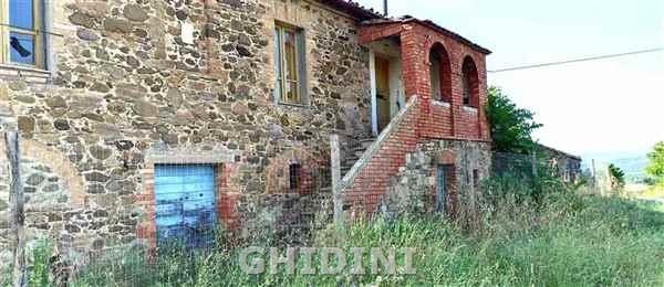 2 - venta propiedad cinigiano toscana italia