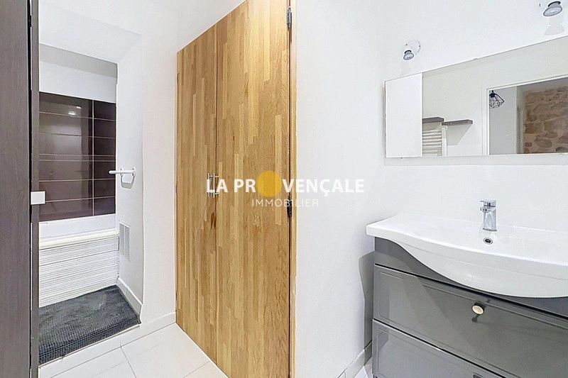 2 - venta casa pourcieux var francia