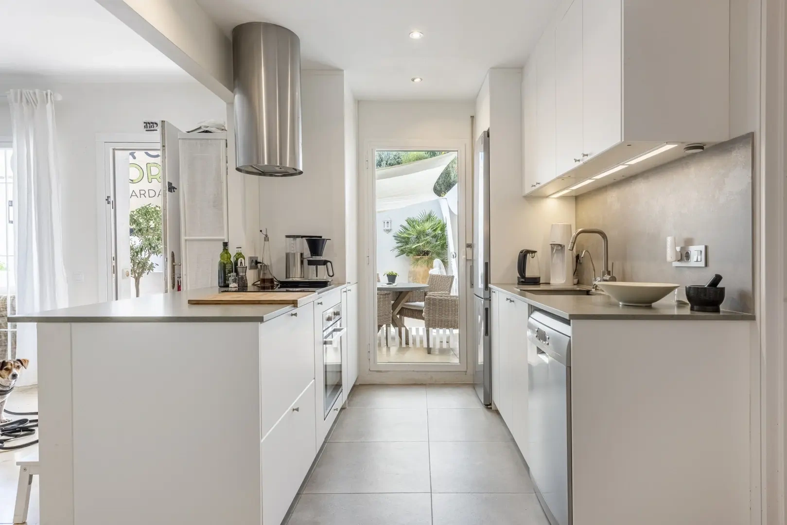 2 - beach walk apartment for sale in marbella - costa del sol andalusia spain