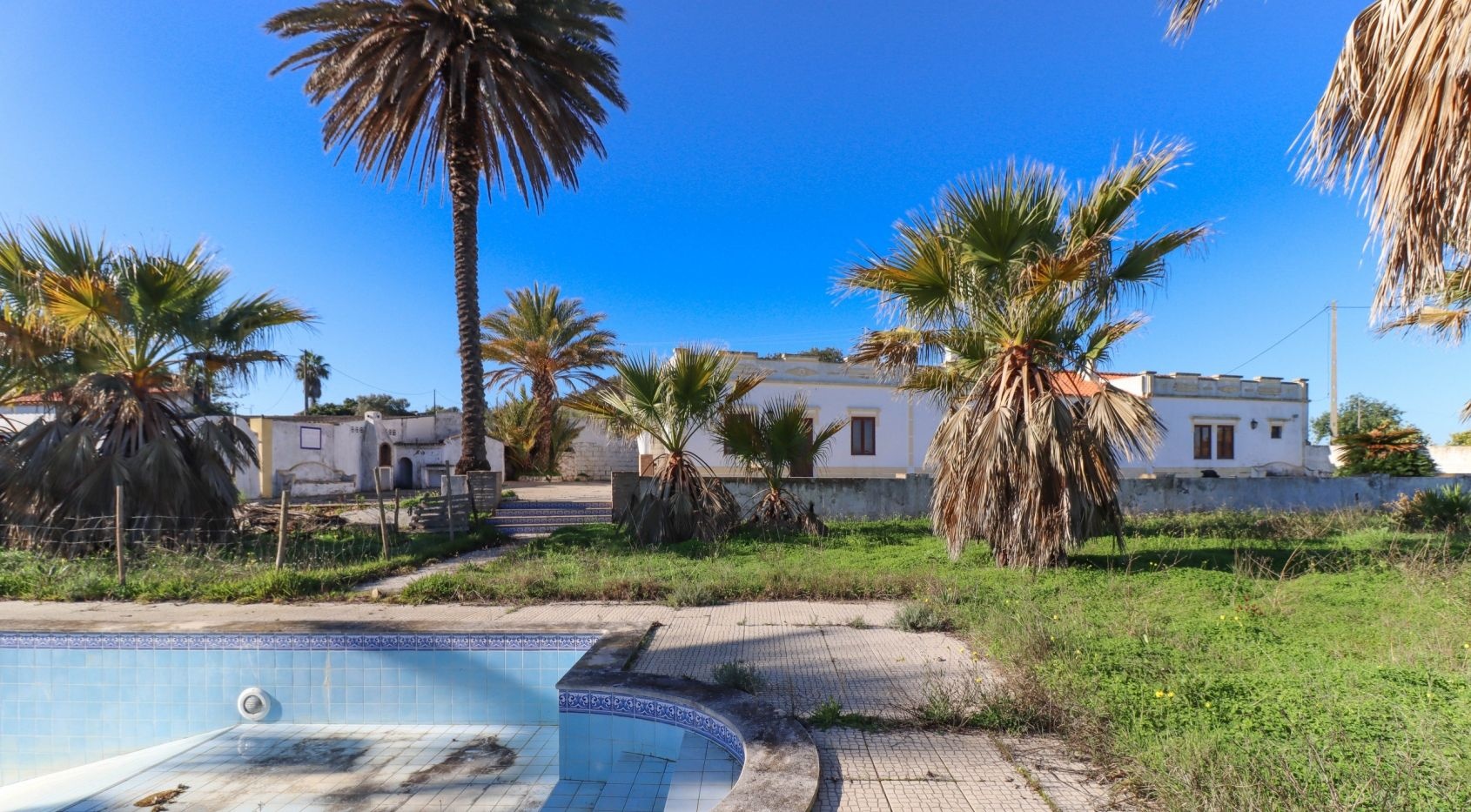 1 - villa for sale in silves algarve portugal