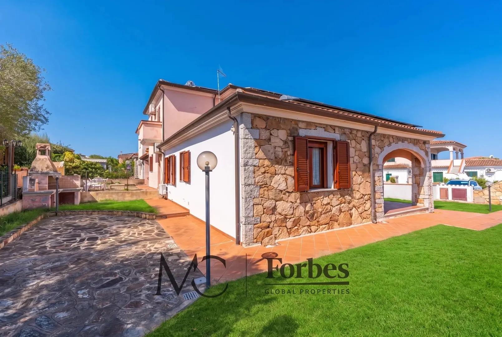 2 - vendita villa san teodoro sardegna italia