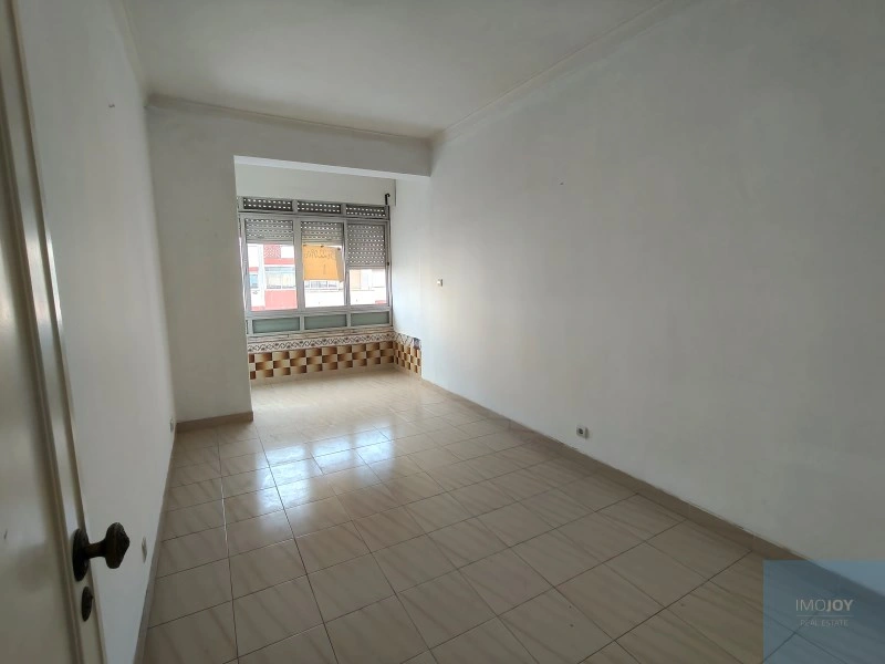1 - venda apartamento caneças região de lisboa portugal